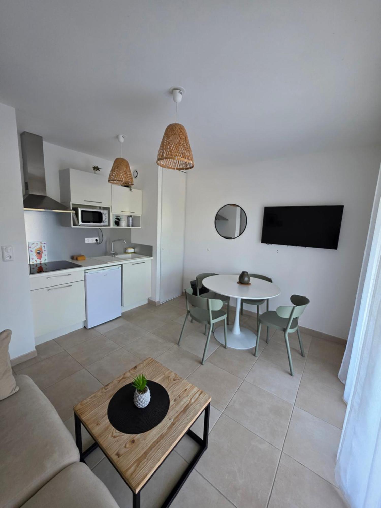 Residence Marina Di Bravone Linguizzetta Exterior foto