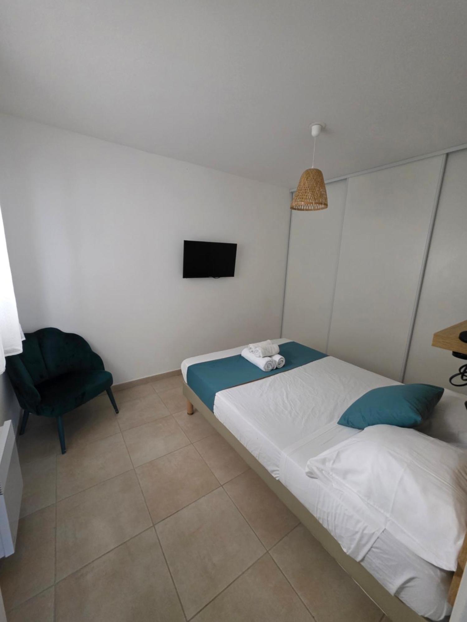 Residence Marina Di Bravone Linguizzetta Exterior foto